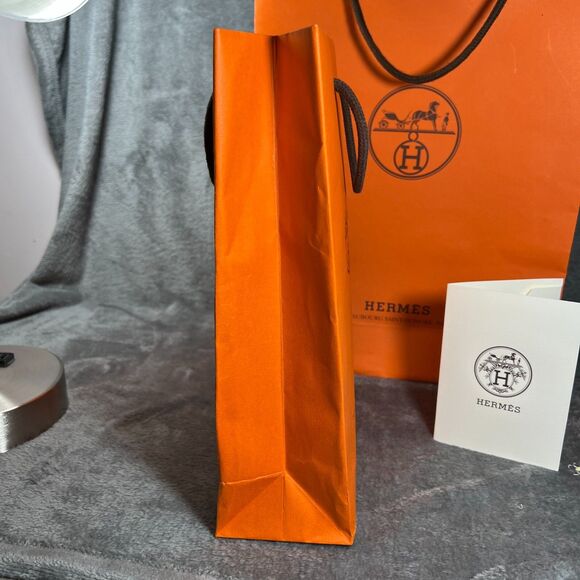 Authentic Hermès Orange Paper Shopping Tote Bags 17"×11"×4" Lot of 2 - Picture 2 of 6